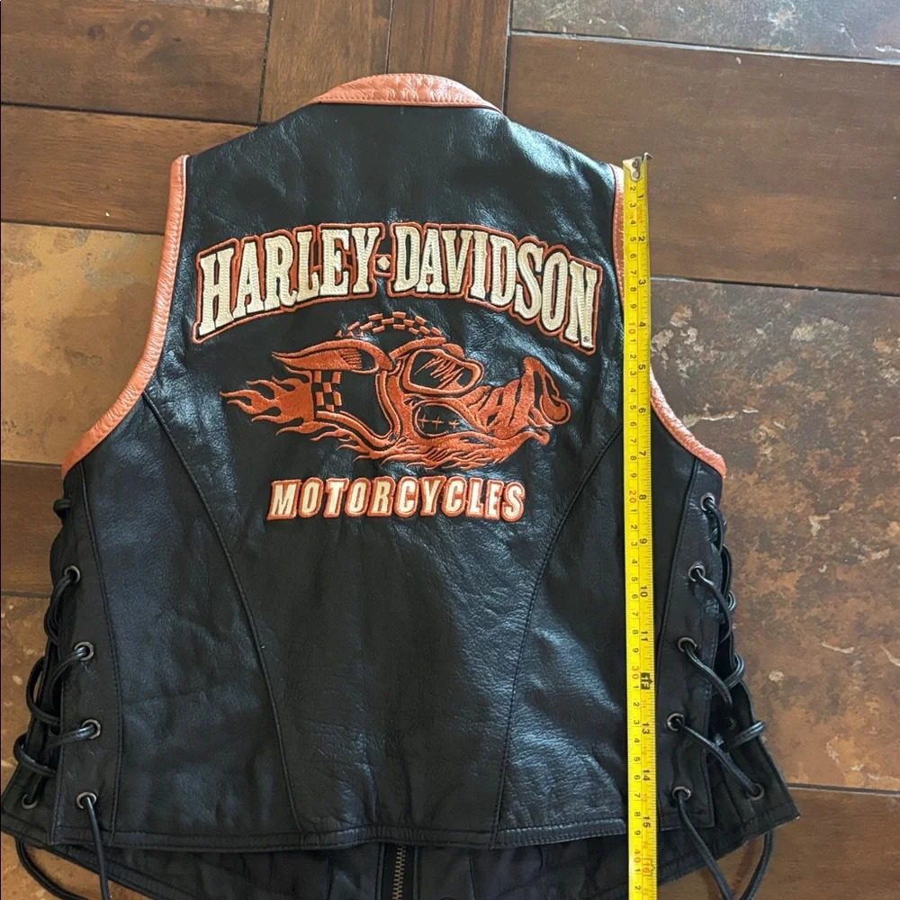 Harley Davidson Leather Racing Vest; RARE & FABULOUS!! - Picture 9 of 12